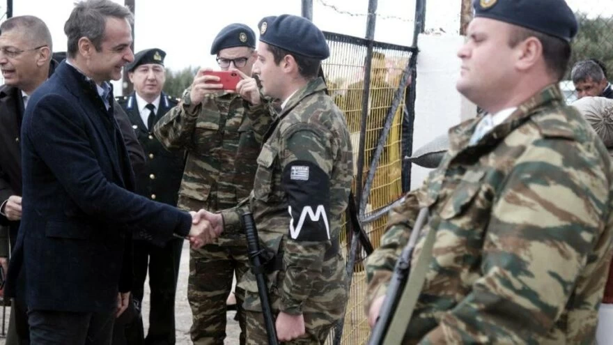 Έντρομοι οι Τούρκοι: «Οι Έλληνες εξοπλίζουν την Κάσο για να μας επιτεθούν με τις ευλογίες των ΗΠΑ - Κατασκευάζουν εγκαταστάσεις» (εικόνες)